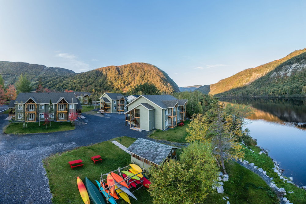 Hotel Marble Inn Resort