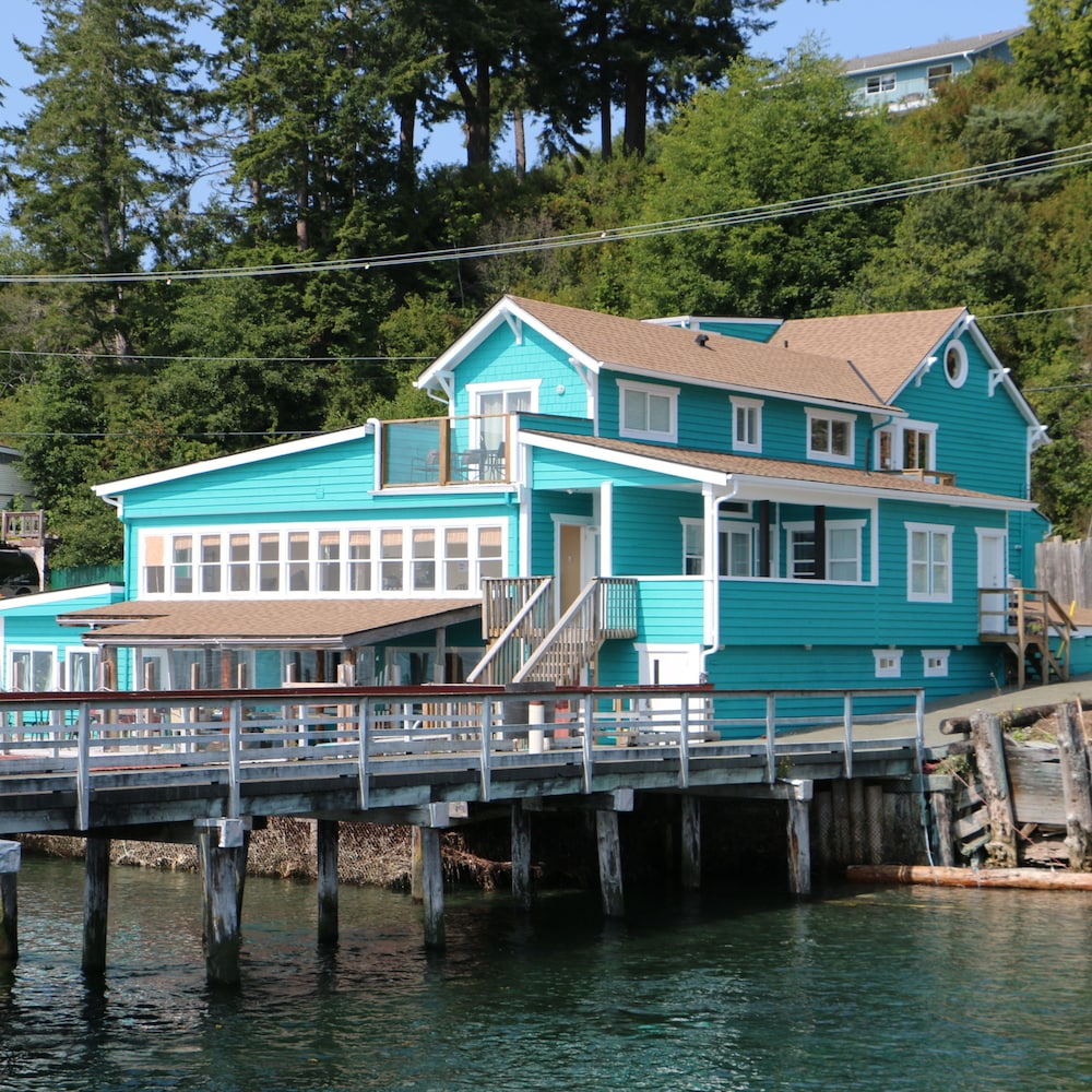 Hotel Nimpkish Hotel