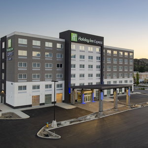 Hotel Holiday Inn Express & Suites Kelowna - East By Ihg cazare Kelowna