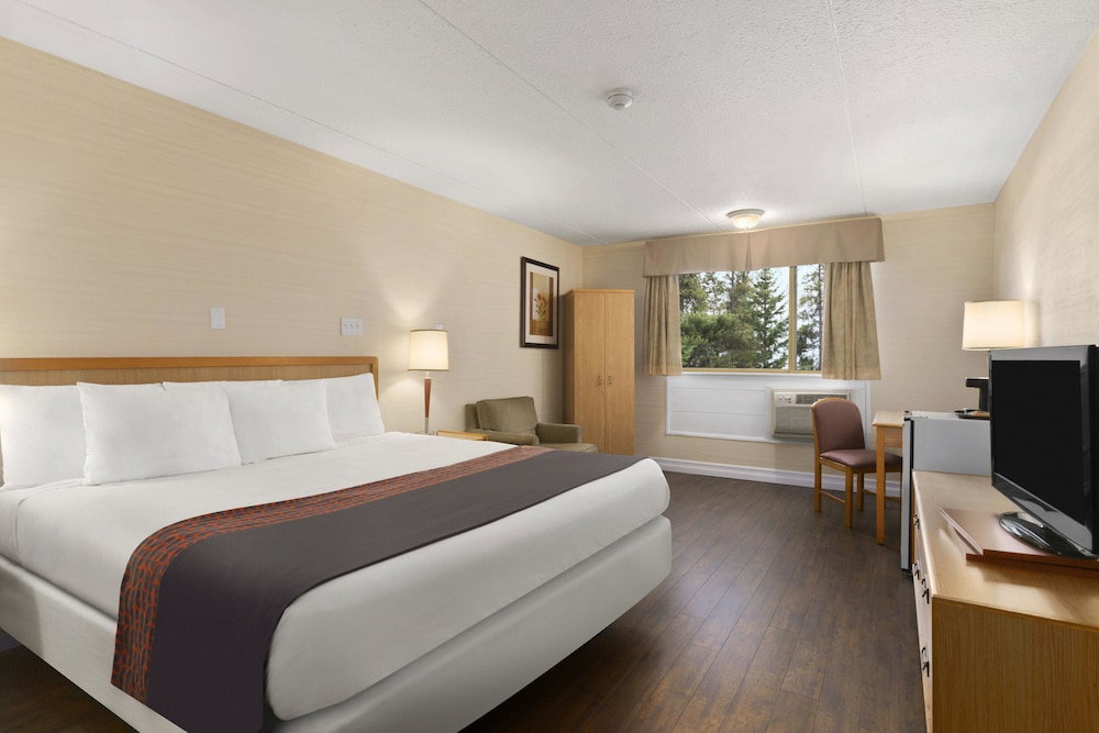 Hotel Days Inn & Conference Center By Wyndham Bridgewater