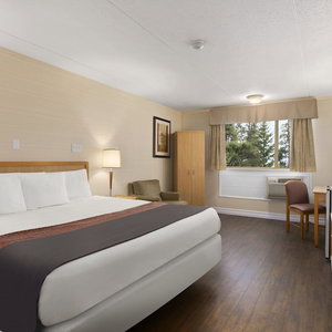 Hotel Days Inn & Conference Center By Wyndham Bridgewater cazare Bridgewater