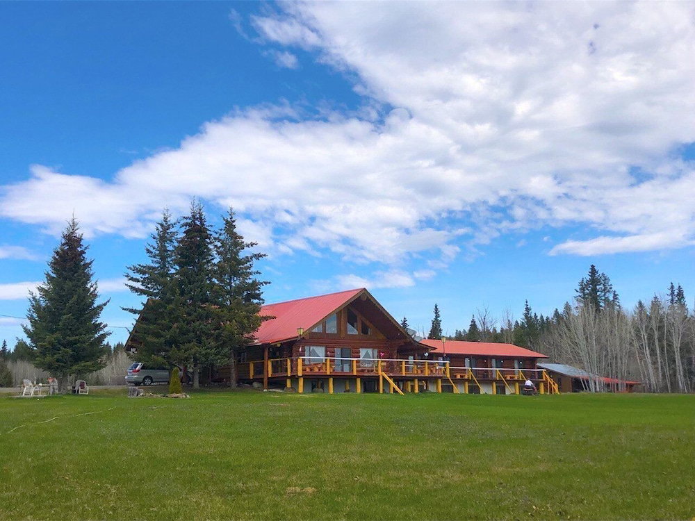 Hotel Cariboo Log Guest House