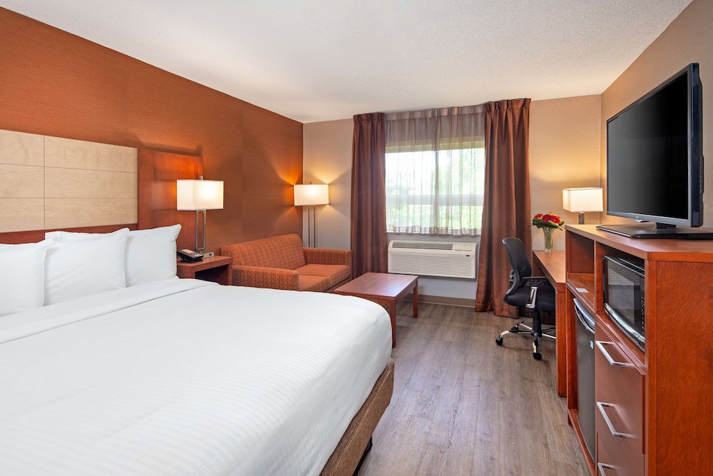 Hotel Canadas Best Value Inn Richmond Hill Toronto N