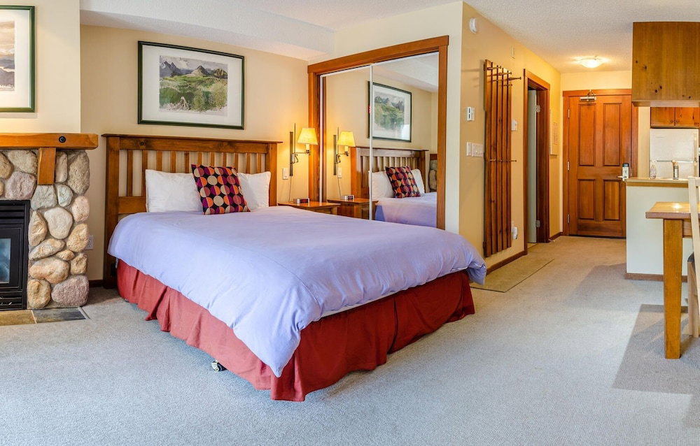 Hotel Fireside Lodge #223 By Bear Country