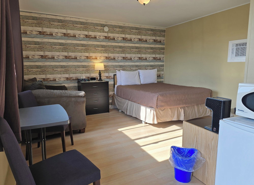 Hotel Macneil's Motel
