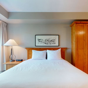 Hotel Whistler Peak Lodge cazare Whistler