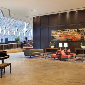 Hotel Intercontinental Toronto Centre By Ihg cazare Bay Street Corridor