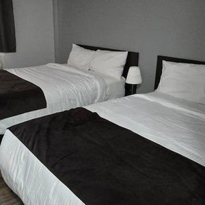 Hotel Roblin Motor In cazare Roblin