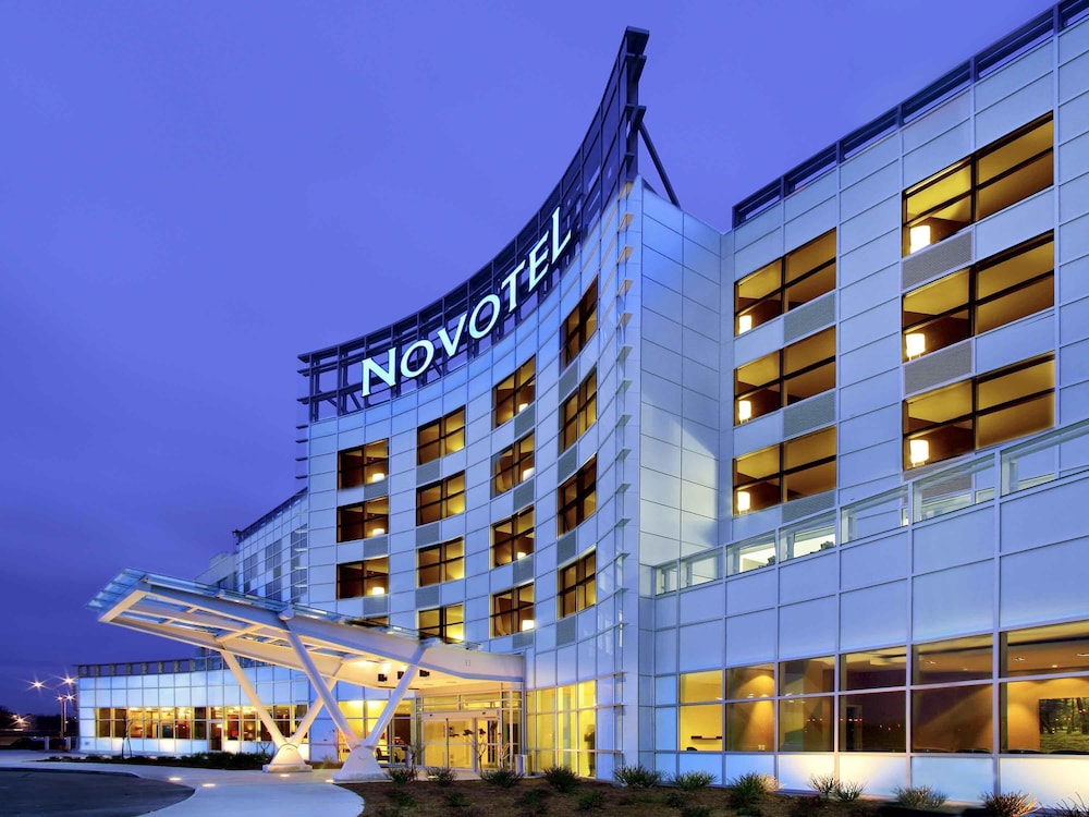 Hotel Novotel Montreal Aeroport
