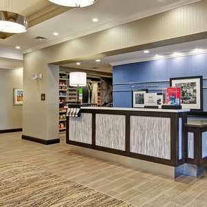 Hotel Hampton Inn & Suites By Hilton Saskatoon Airport cazare Saskatoon