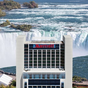 Hotel Niagara Falls Marriott On The Falls cazare Niagara Falls