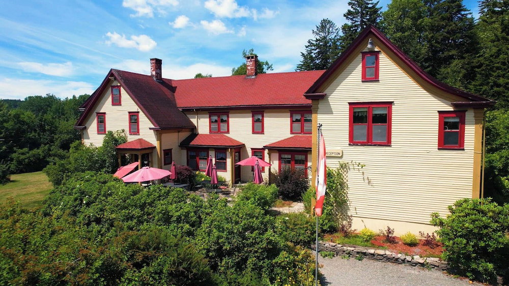 Hotel Dominion Hill Country Inn