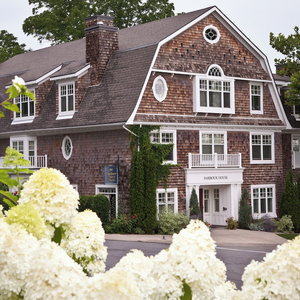 Hotel Harbour House cazare Niagara-on-the-Lake