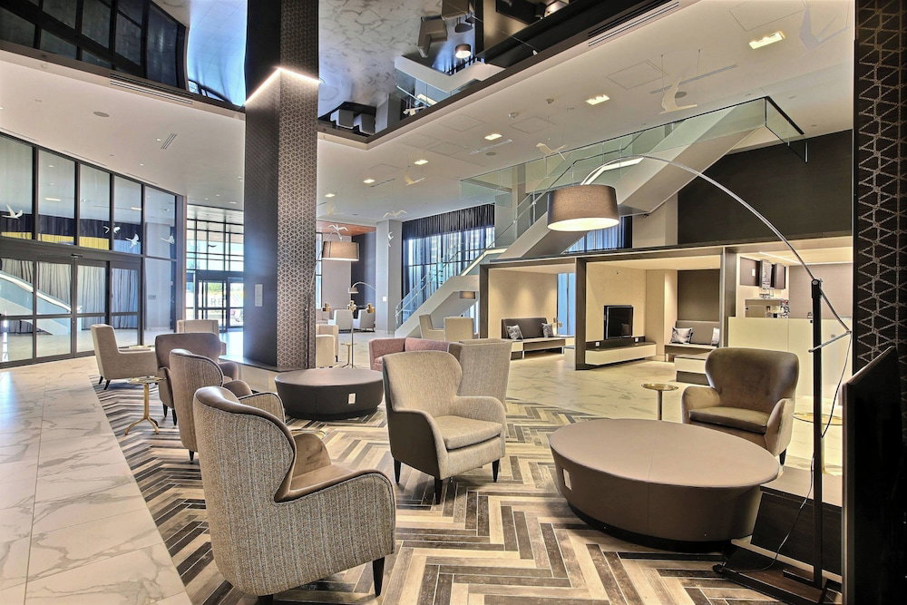 Hotel Courtyard By Marriott Montreal Brossard