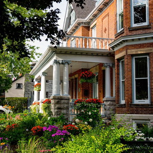 Hotel The Secret Garden B&B Inn cazare Kingston