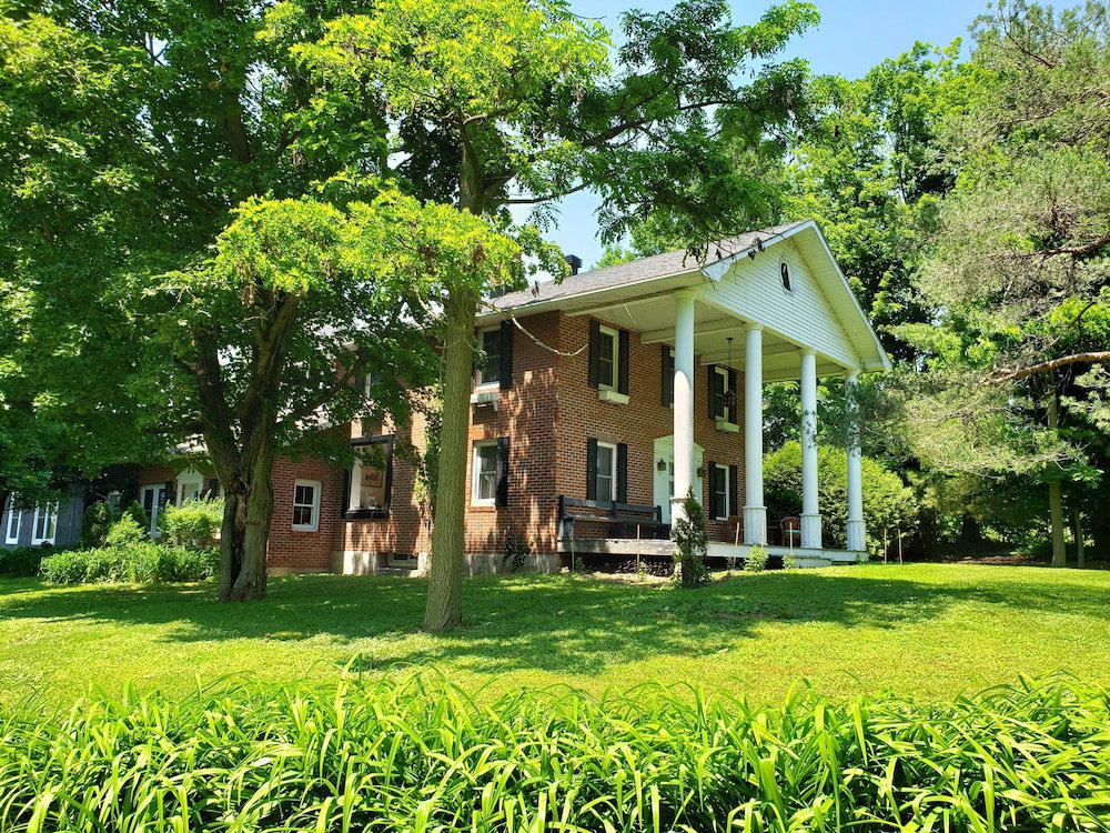 Hotel Auberge Du Vignoble Bromont