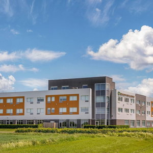 Hotel Quality Inn & Suites cazare Mont-Joli