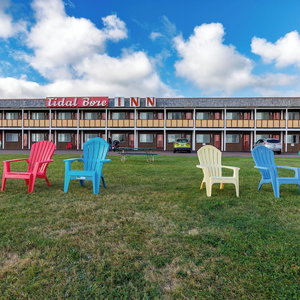 Hotel Tidal Bore Inn cazare Truro