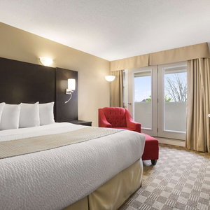 Hotel Days Inn & Suites By Wyndham North Bay Downtown cazare North Bay