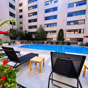 Hotel Hotel Universel Montreal cazare Saint-Victor