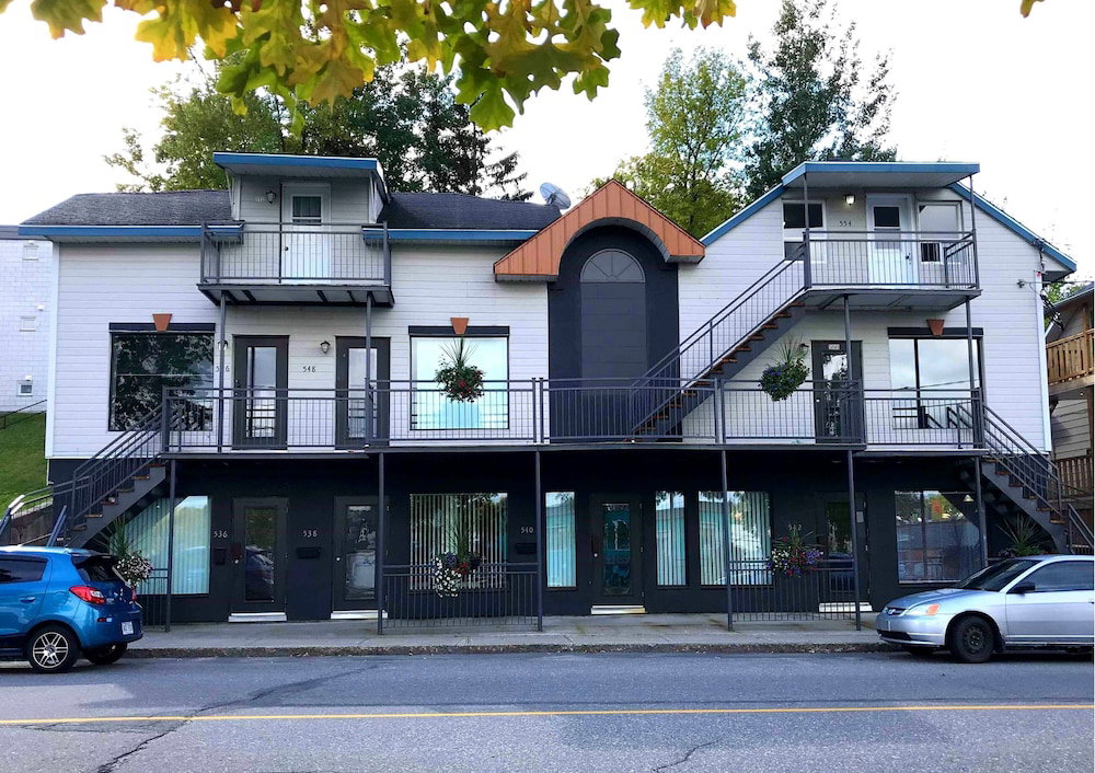 Hotel Hébergement Harvey