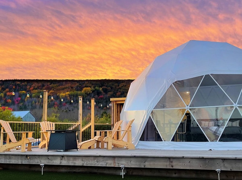 Hotel Port Wade Glamping Domes