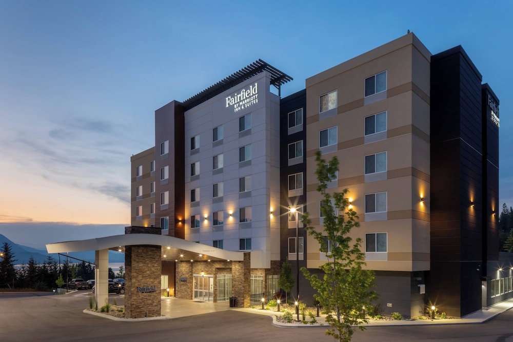 Hotel Fairfield Inn & Suites By Marriott Salmon Arm