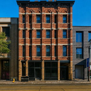 Hotel Nester Finn St. Lawrence Market cazare Bay Street Corridor