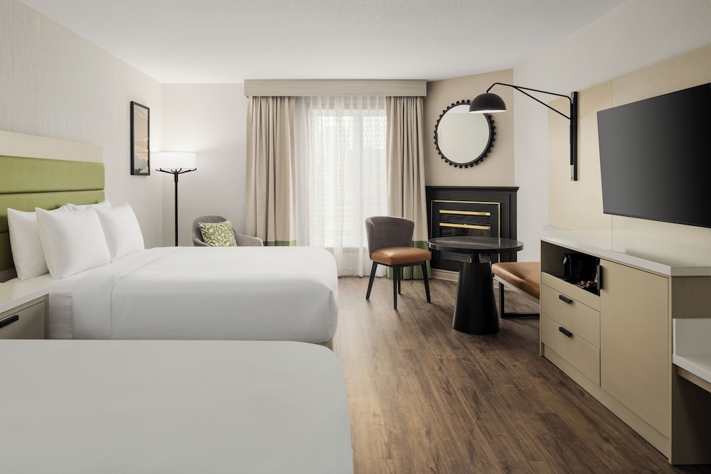 Hotel Le Parc Gatineau, Tapestry Collection By Hilton