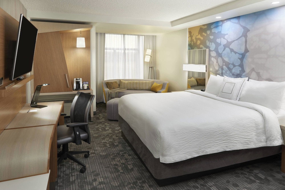 Hotel Courtyard By Marriott Oshawa