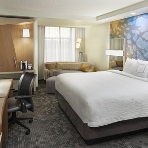 Hotel Courtyard By Marriott Oshawa cazare Oshawa