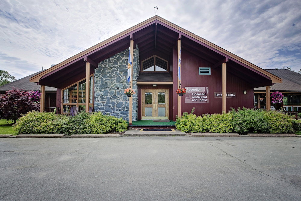 Hotel Liscombe Lodge Resort And Conference Centre