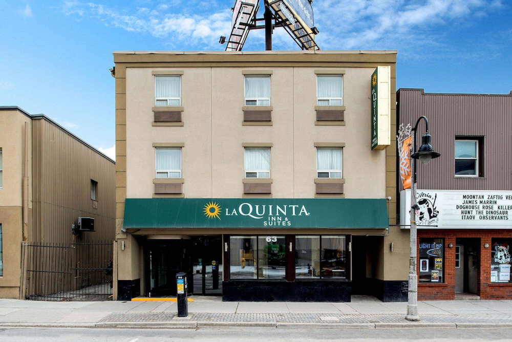 Hotel La Quinta Inn & Suites By Wyndham Oshawa