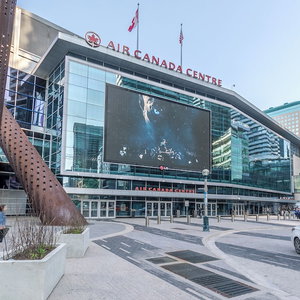 Hotel Maple Leaf Square cazare Bay Street Corridor