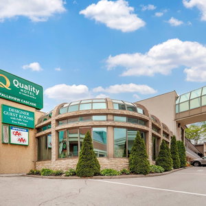 Hotel Quality Hotel Fallsview Cascade cazare Niagara Falls