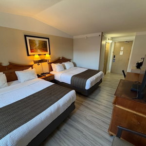 Hotel Days Inn & Suites By Wyndham Sault Ste. Marie On cazare Sault Ste. Marie