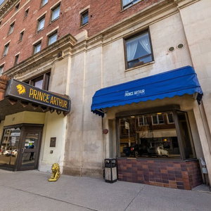 Hotel The Prince Arthur Hotel cazare Thunder Bay
