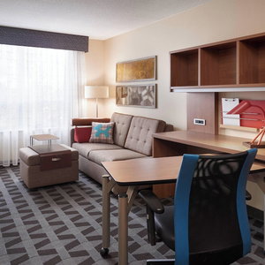 Hotel Towneplace Suites By Marriott Windsor cazare Windsor
