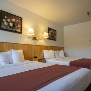 Hotel Canadas Best Value Inn River View Hotel cazare Whitehorse