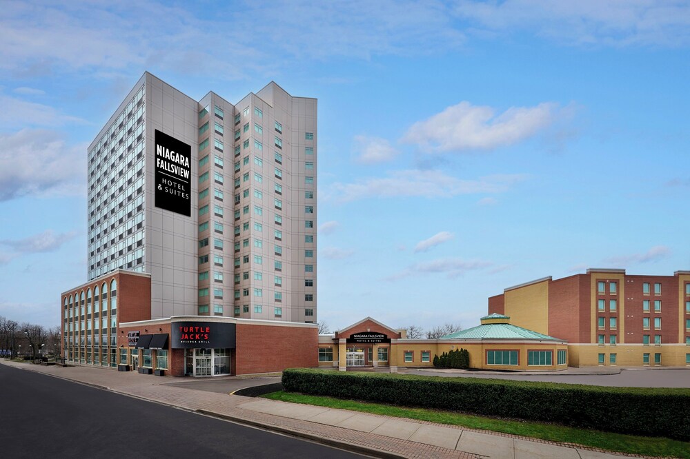 Hotel Niagara Fallsview Hotel