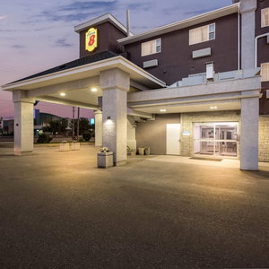 Hotel Super 8 By Wyndham Saskatoon Near Saskatoon Airport cazare Saskatoon