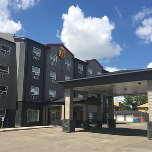 Hotel Super 8 By Wyndham Regina cazare Regina