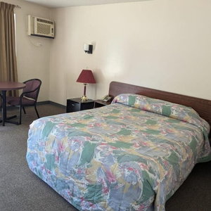 Hotel Algonquin Motor Lodge cazare Rideau Park