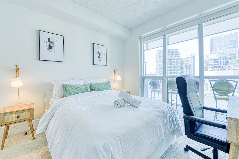 Hotel Staytoronto - The Atmos