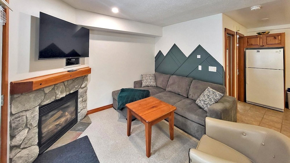 Hotel Timberline Village #12 Home