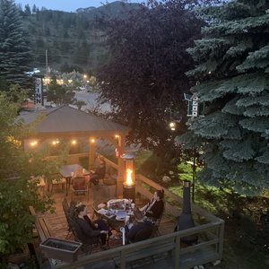Hotel Destination Inn cazare Invermere