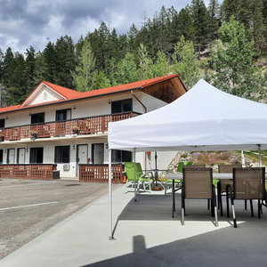 Hotel Alpen Motel cazare Invermere