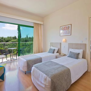 Hotel Natura Beach Hotel & Villas cazare Polis