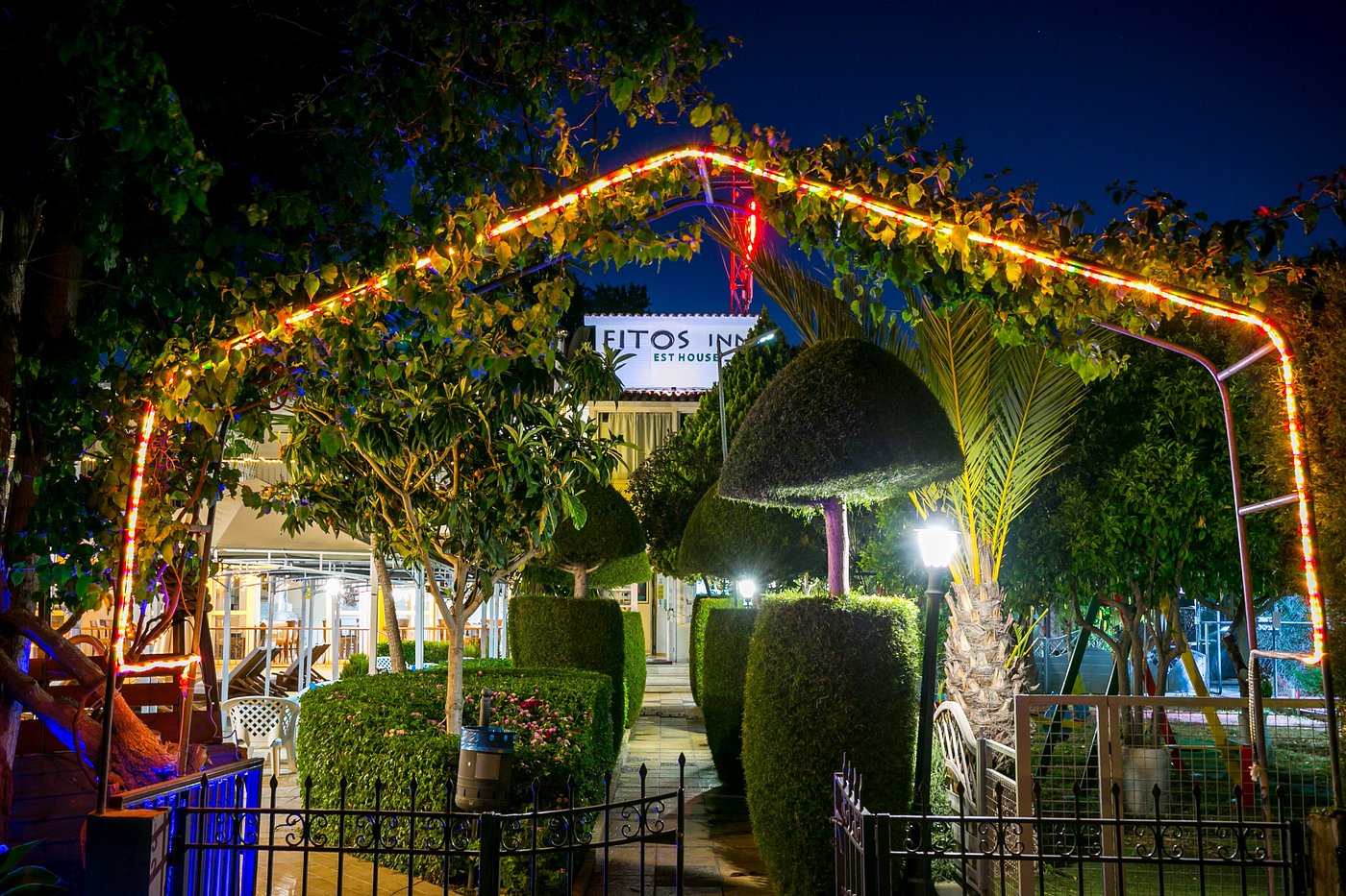 dal travel Fitos Inn Guest House
