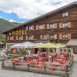 Hotel Au Bivouac De Napoléon cazare Liddes